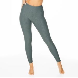 Booty by Brabants moon gray croco skin leggings